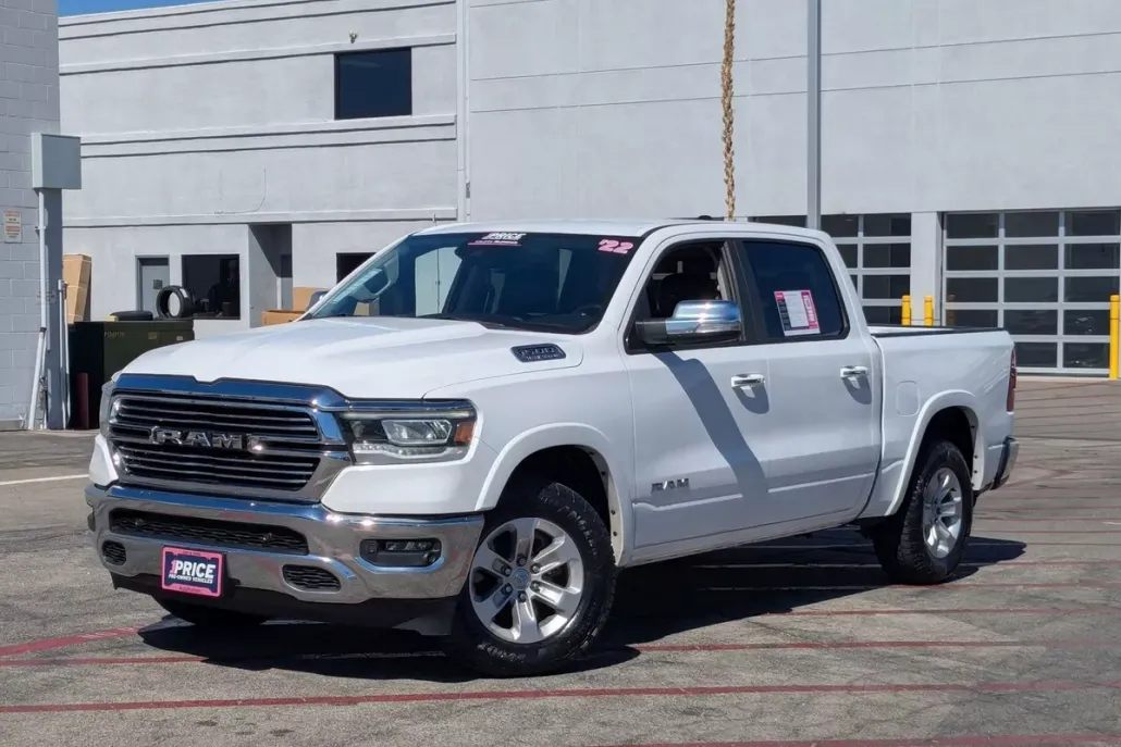 2022 Ram 1500 Laramie photo 1