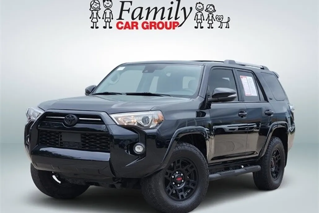 2024 Toyota 4Runner SR5 Premium photo 1