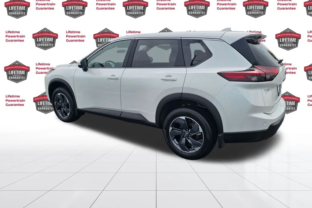 2026 Nissan Rogue SV photo 1