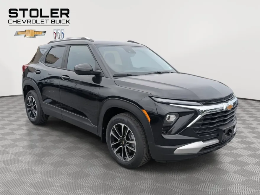 2025 Chevrolet Trailblazer LT photo 1