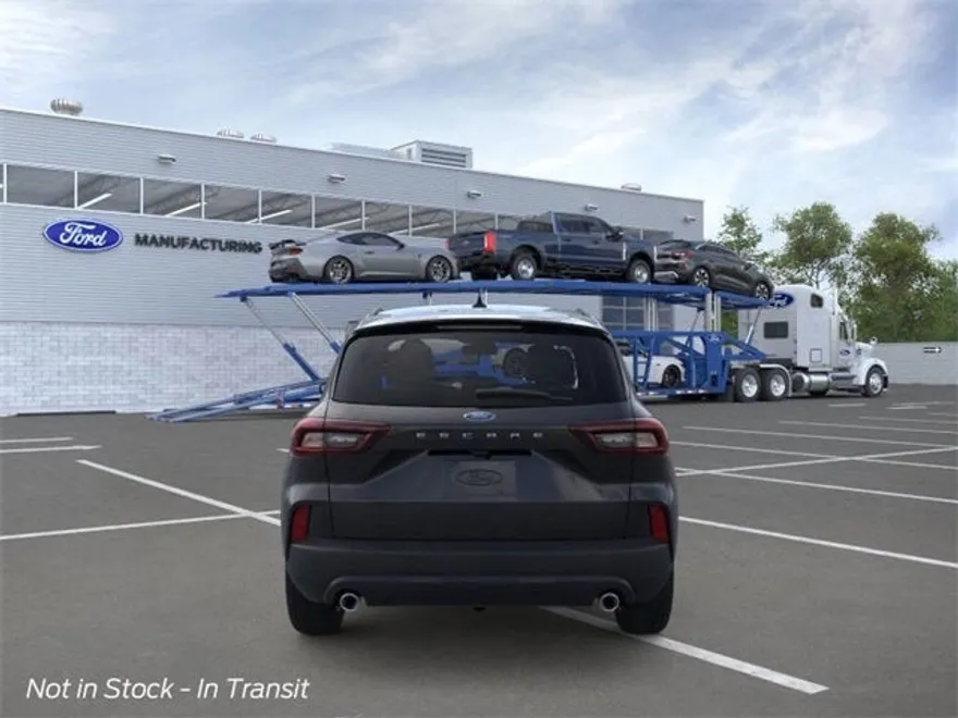 2026 Ford Escape ST-Line photo 1