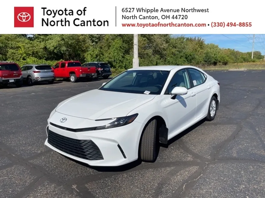 2026 Toyota Camry LE photo 1