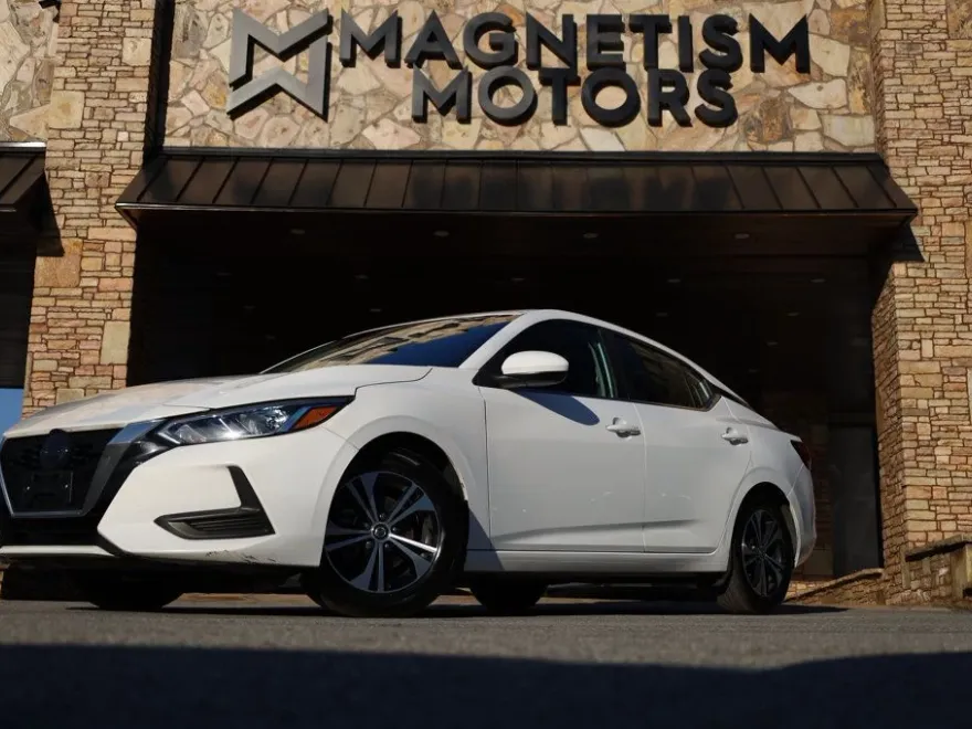 2023 Nissan Sentra SV photo 1