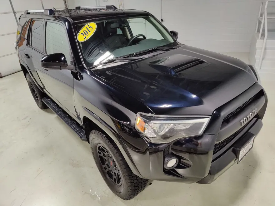 2015 Toyota 4Runner TRD Pro photo 1