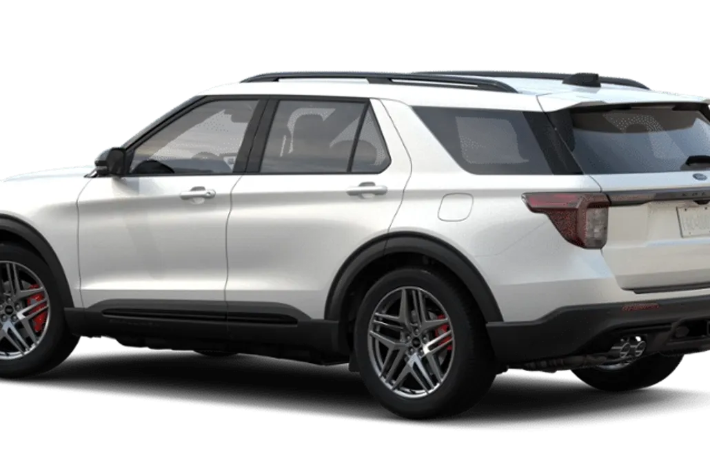 2025 Ford Explorer ST photo 1