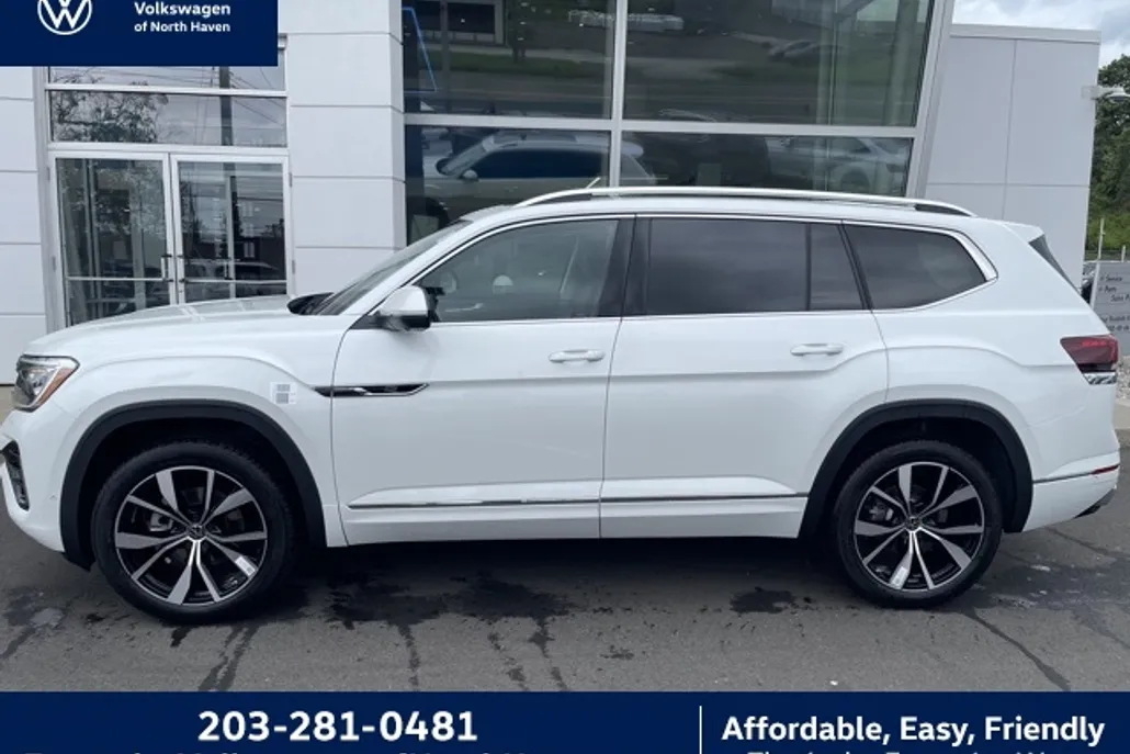 2025 Volkswagen Atlas SEL Premium R-Line photo 1