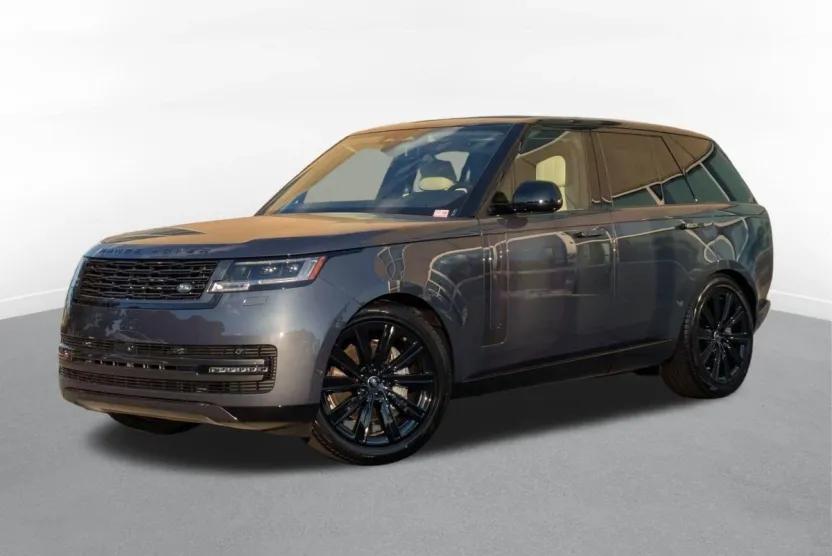 2025 Land Rover Range Rover SE photo 1