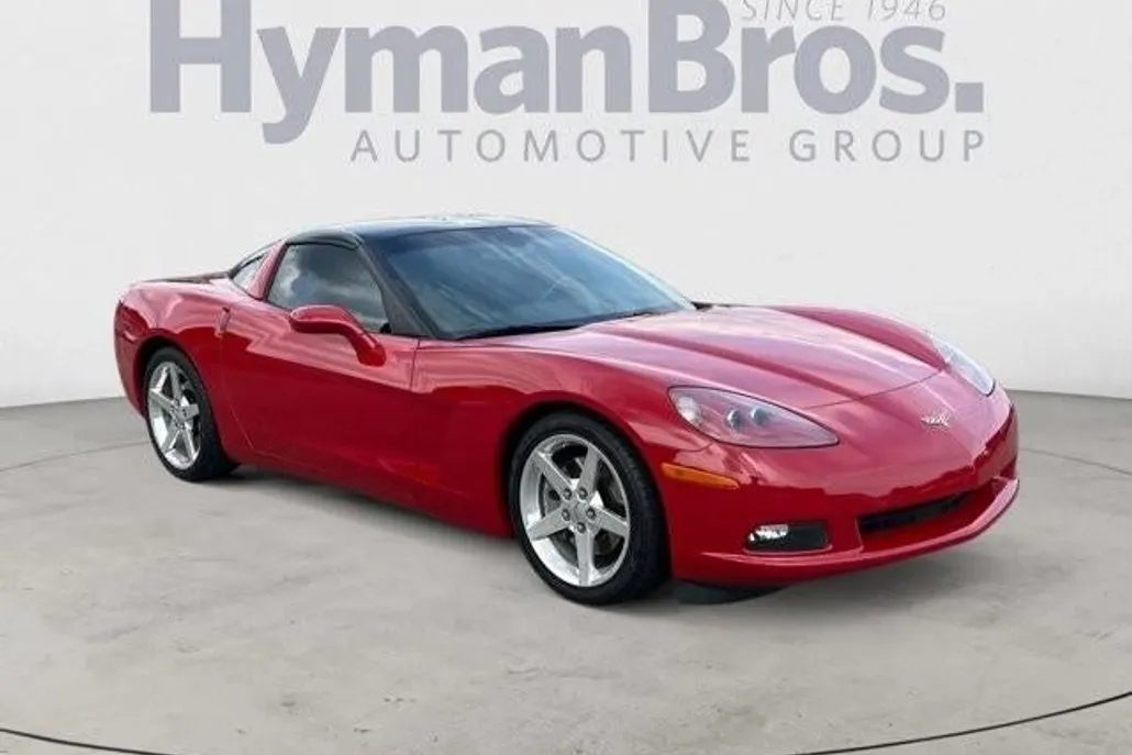 2005 Chevrolet Corvette Coupe photo 1