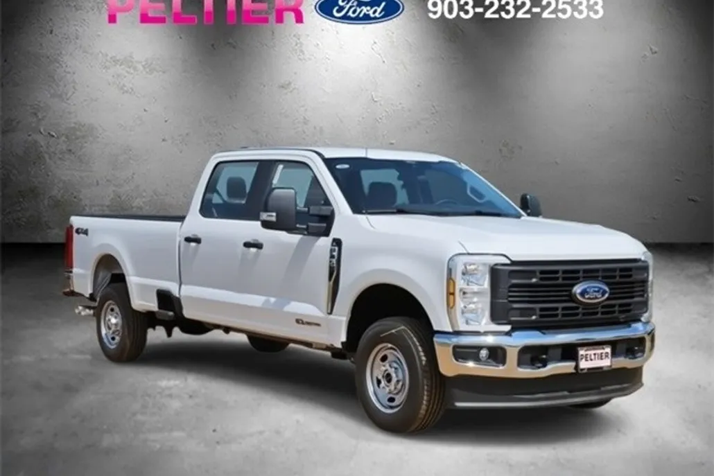 2025 Ford F-250 photo 1