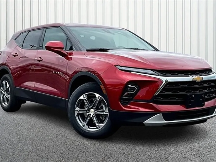 2025 Chevrolet Blazer 2LT photo 1