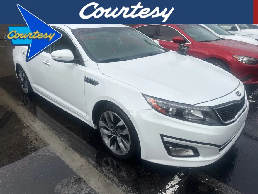 2015 Kia Optima SX photo 1