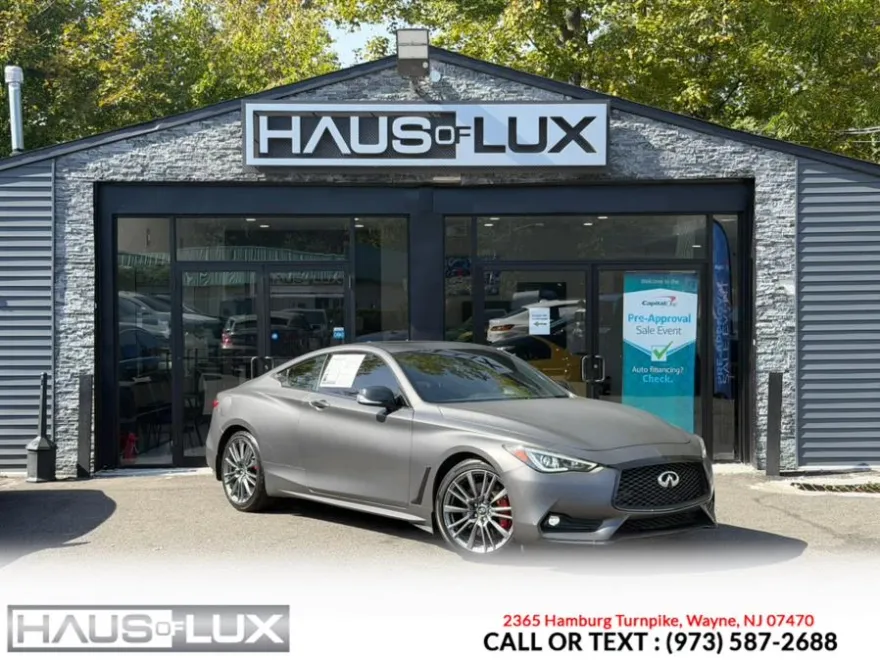 2017 Infiniti Q60 Red Sport 400 photo 1