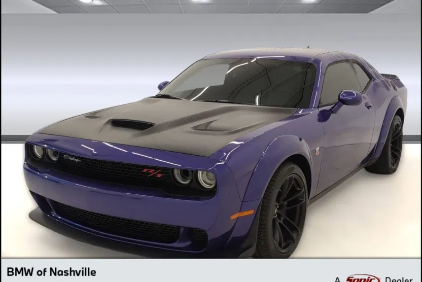 2023 Dodge Challenger R/T Scat Pack Widebody photo 1
