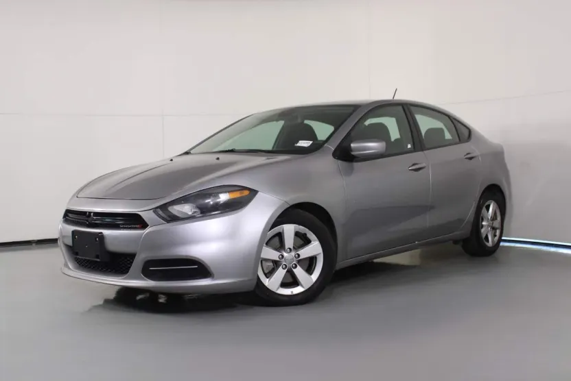 2016 Dodge Dart SXT photo 1