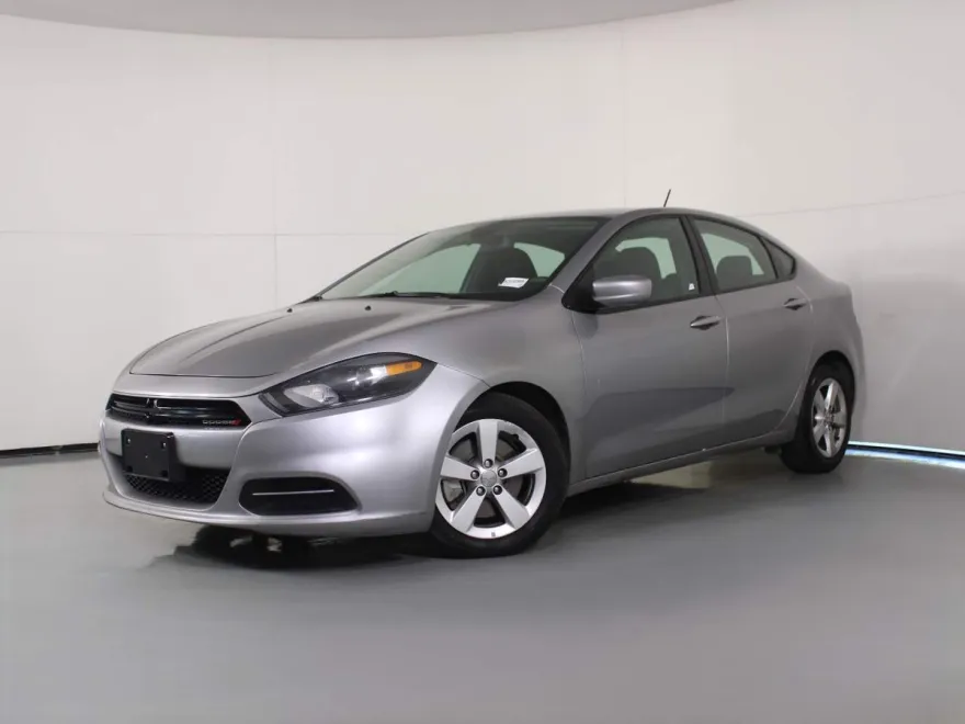 2016 Dodge Dart SXT photo 1