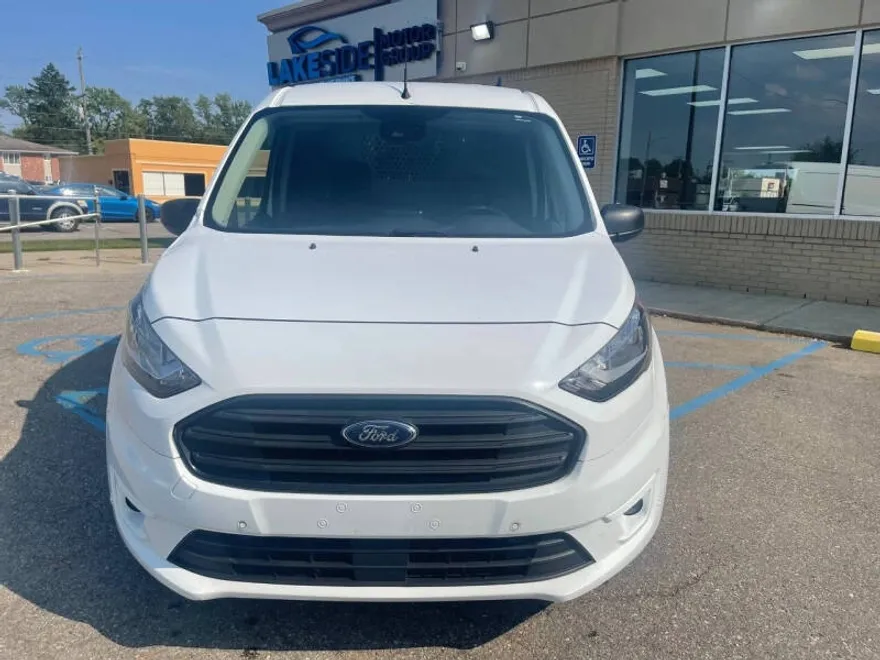 2022 Ford Transit Connect XLT photo 1