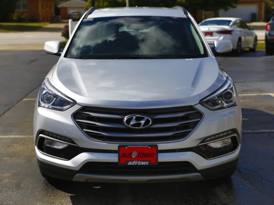 2017 Hyundai Santa Fe Sport photo 1