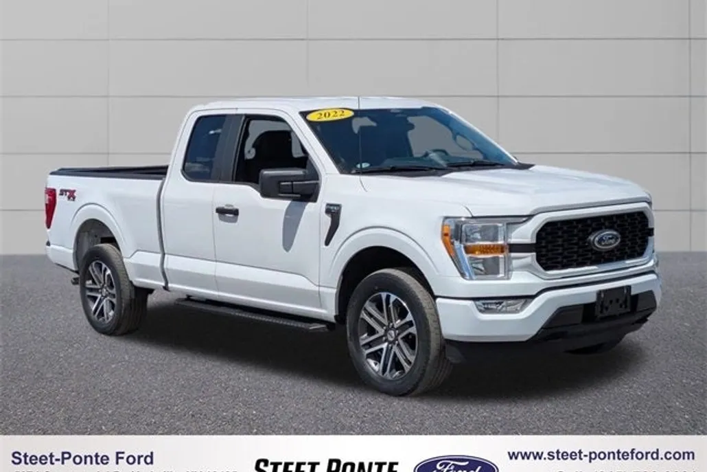 2022 Ford F-150 XL photo 1