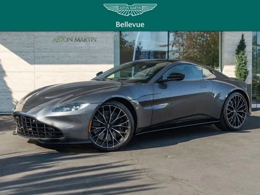 2023 Aston Martin Vantage photo 1
