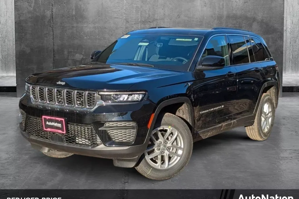 2025 Jeep Grand Cherokee Laredo X photo 1