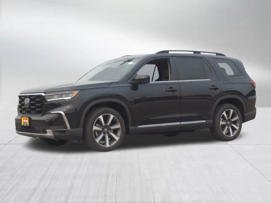 2025 Honda Pilot Elite photo 1