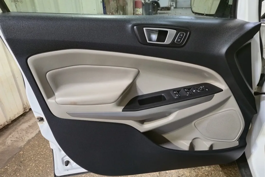 2018 Ford EcoSport Titanium photo 1