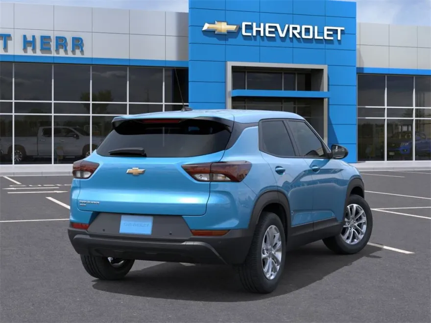 2026 Chevrolet Trailblazer LS photo 1
