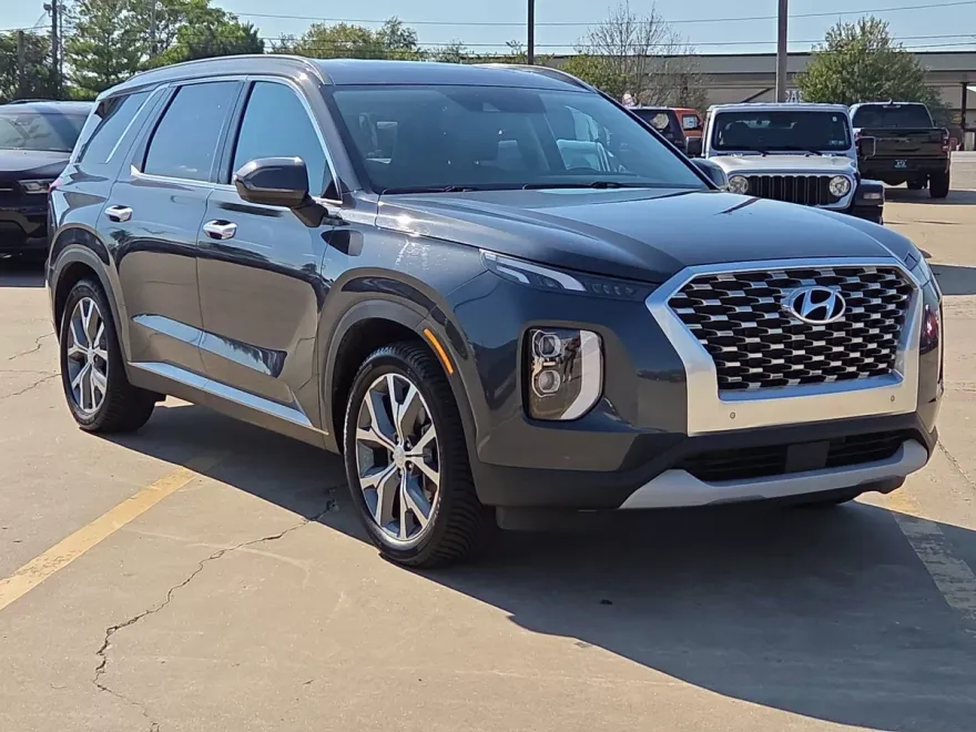 2020 Hyundai Palisade SEL photo 1
