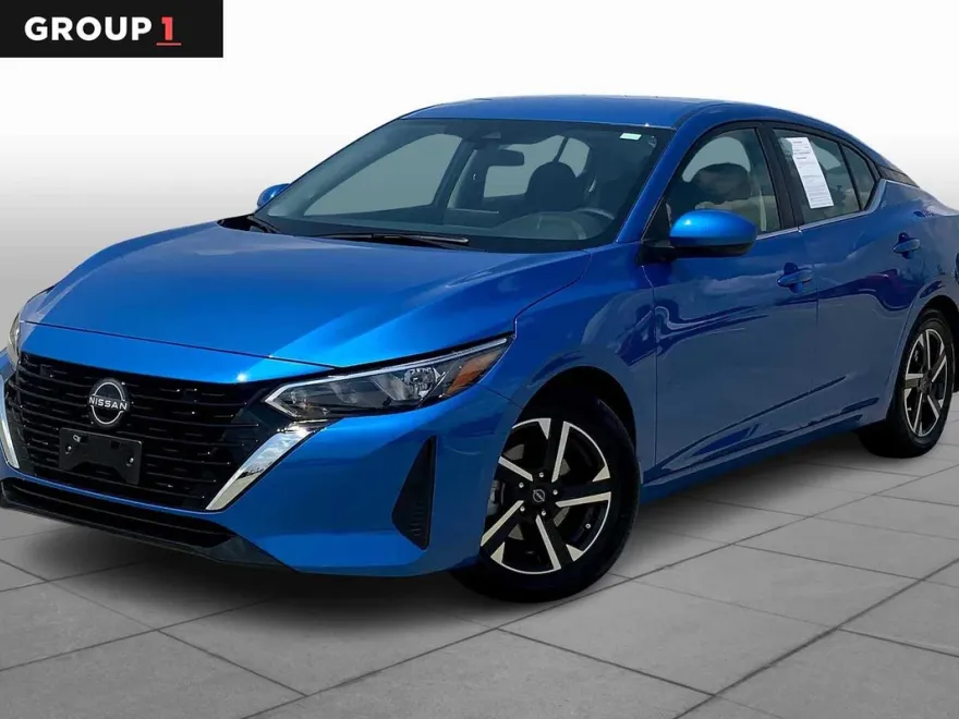 2024 Nissan Sentra SV photo 1