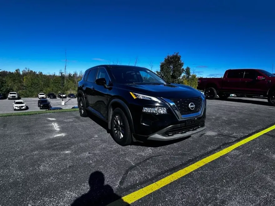 2022 Nissan Rogue S photo 1