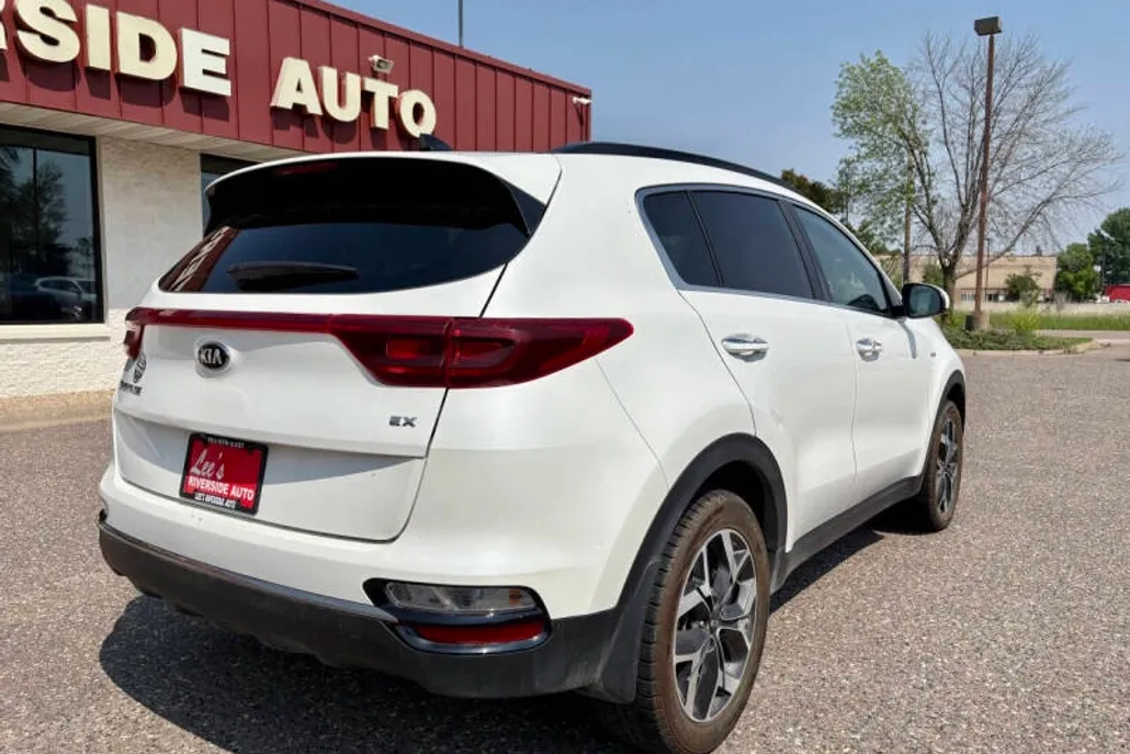 2020 Kia Sportage EX photo 1
