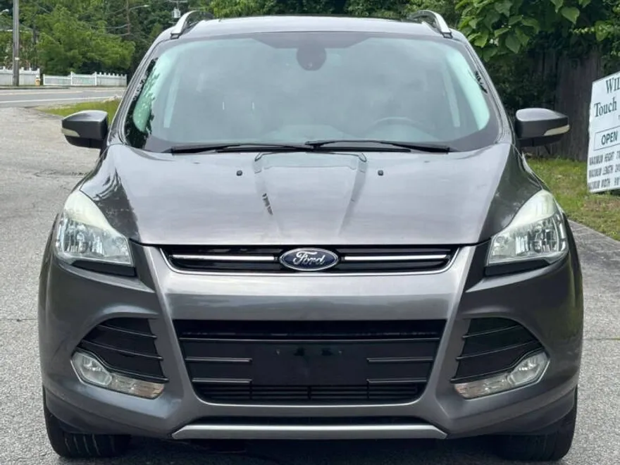 2014 Ford Escape Titanium photo 1