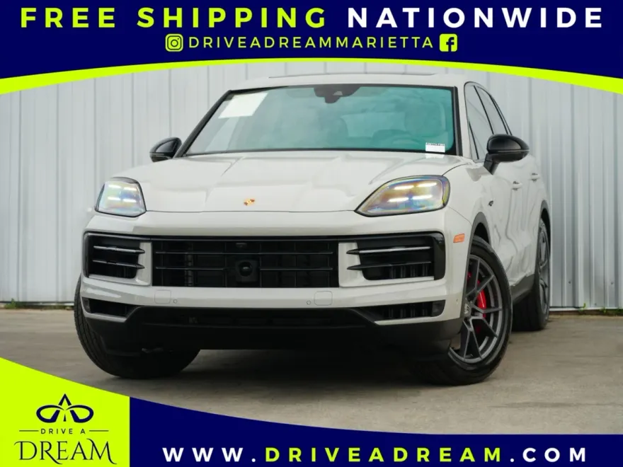 2025 Porsche Cayenne S E-Hybrid photo 1