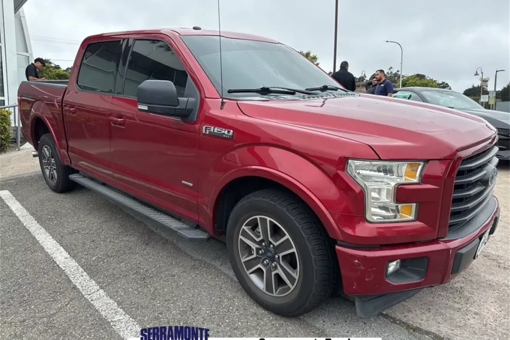 2017 Ford F-150 XLT photo 1