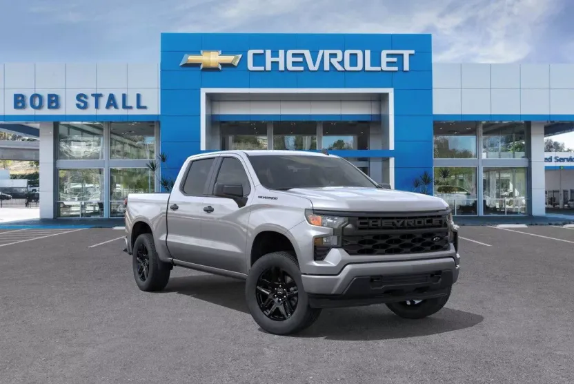 2026 Chevrolet Silverado 1500 Custom photo 1