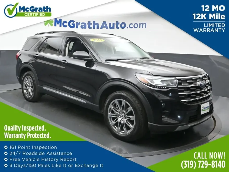 2025 Ford Explorer photo 1