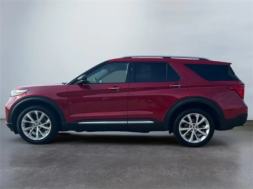 2023 Ford Explorer Platinum photo 1
