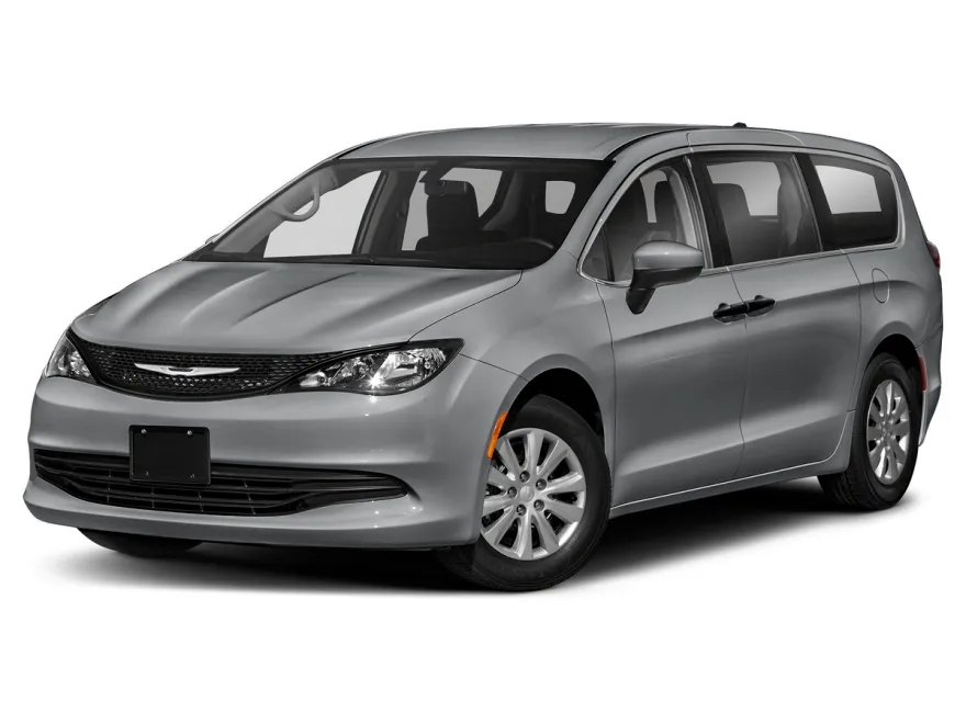 2021 Chrysler Voyager LXi photo 1