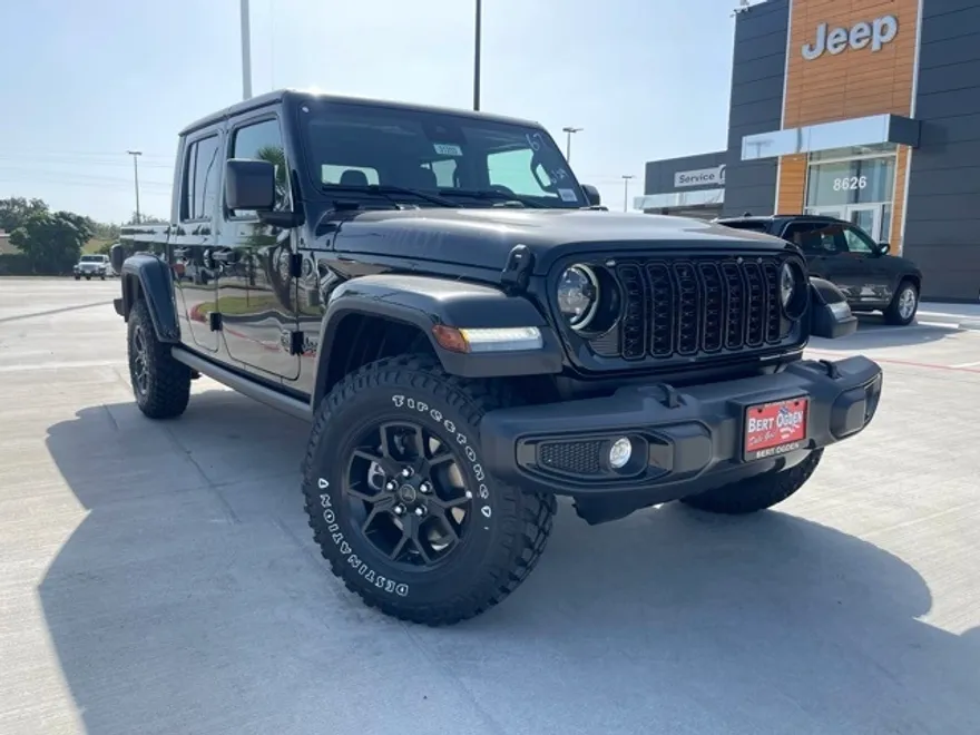 2025 Jeep Gladiator Willys photo 1