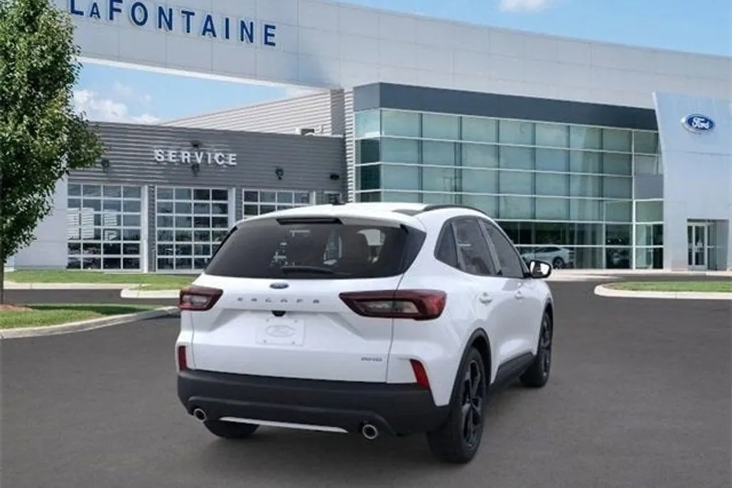 2025 Ford Escape Hybrid ST-Line Select photo 1