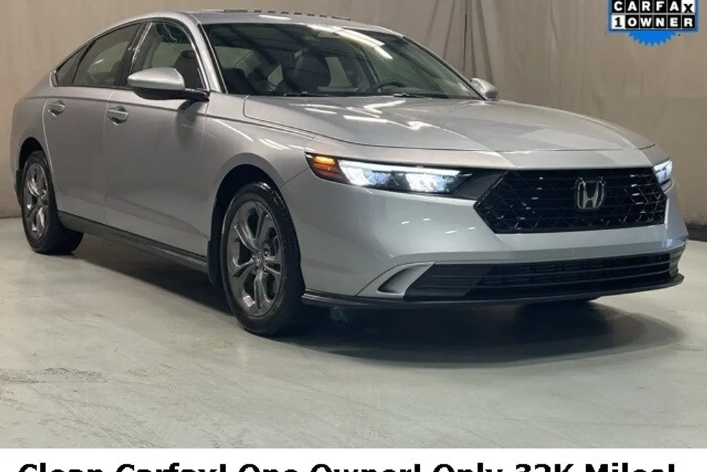 2023 Honda Accord EX photo 1