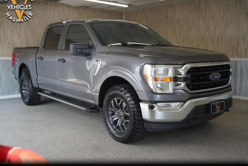 2021 Ford F-150 XLT photo 1