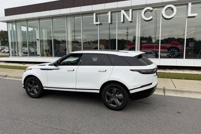 2025 Land Rover Range Rover Velar SE photo 1