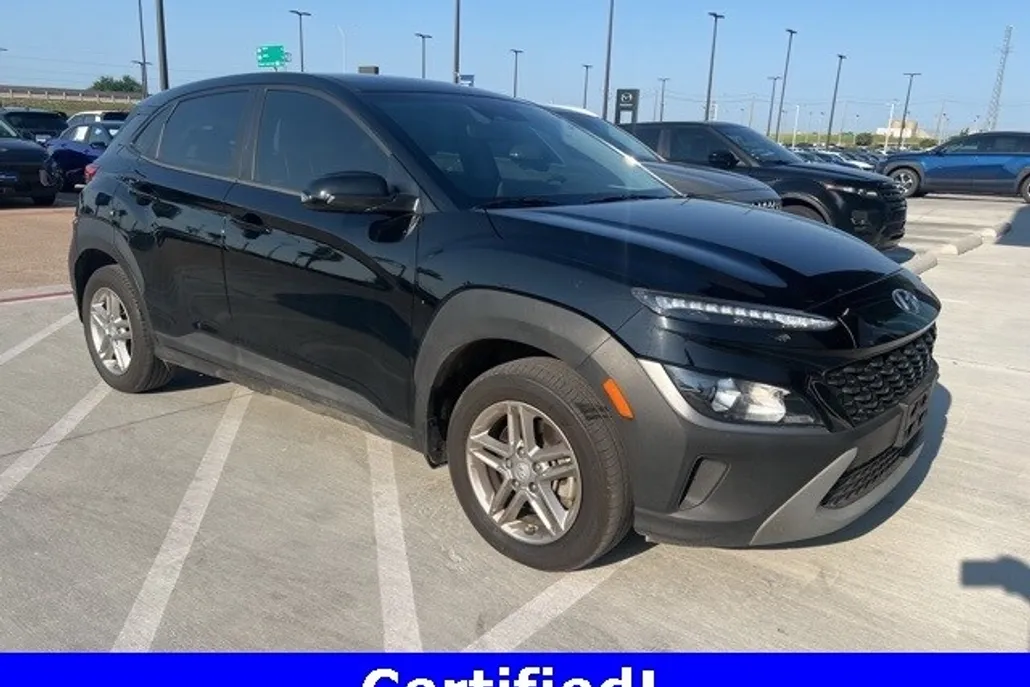 2023 Hyundai Kona SE photo 1