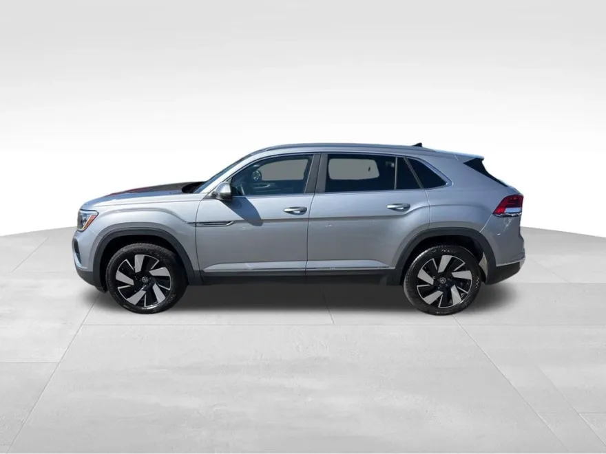 2024 Volkswagen Atlas Cross Sport SEL photo 1