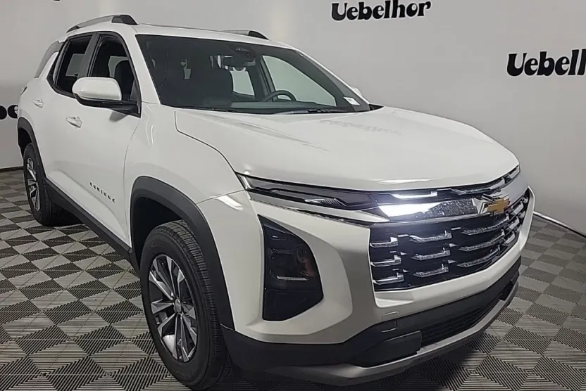 2026 Chevrolet Equinox LT photo 1