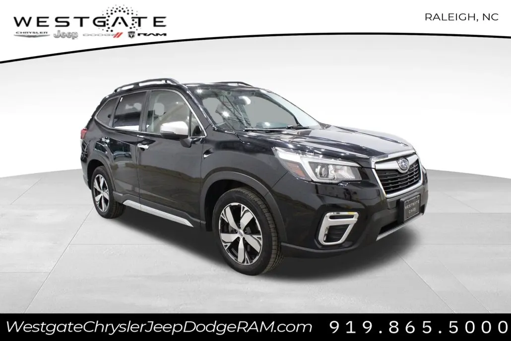 2019 Subaru Forester Touring photo 1