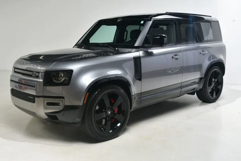 2023 Land Rover Defender 110 X-Dynamic SE photo 1