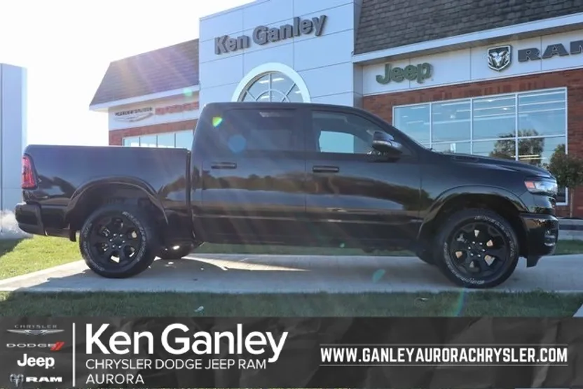 2026 Ram 1500 Big Horn Night Edition photo 1