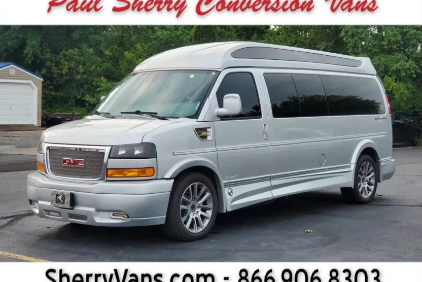 2019 Gmc Savana 2500 photo 1